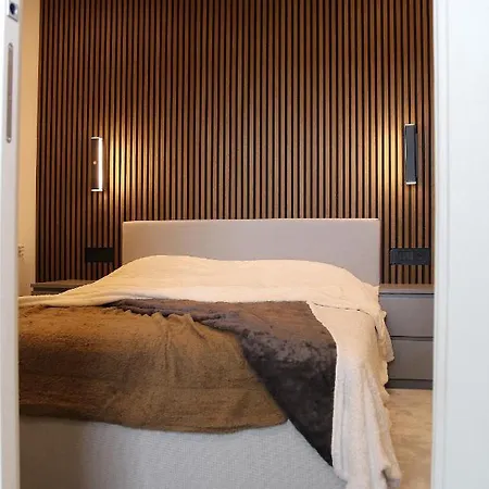 Apartment Luxury Pure! Bazzoni 2-room Suite, Fully Equipped *