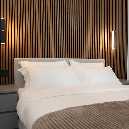 아파트 Luxury Pure! Bazzoni 2-room Suite, Fully Equipped