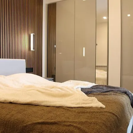 Luxury Pure! Bazzoni 2-room Suite, Fully Equipped 아파트