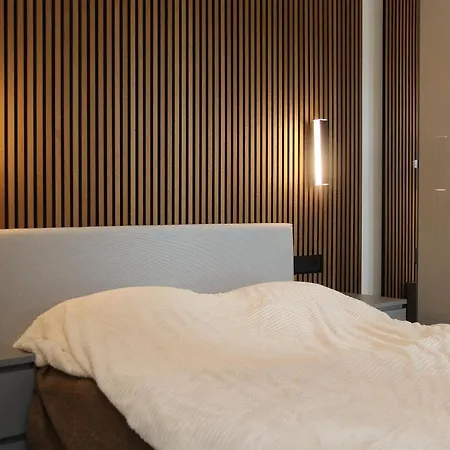 Luxury Pure! Bazzoni 2-room Suite, Fully Equipped Όλμπια