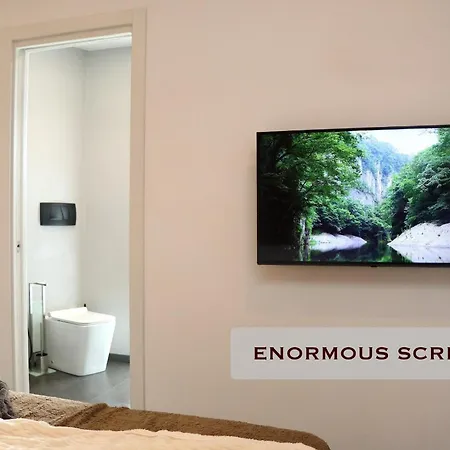 Luxury Pure! Bazzoni 2-room Suite, Fully Equipped
